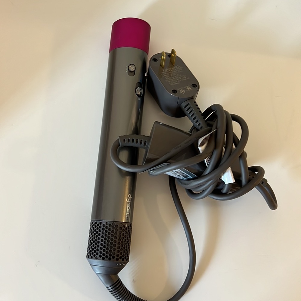 Dyson Airwrap - Picture 2 of 7